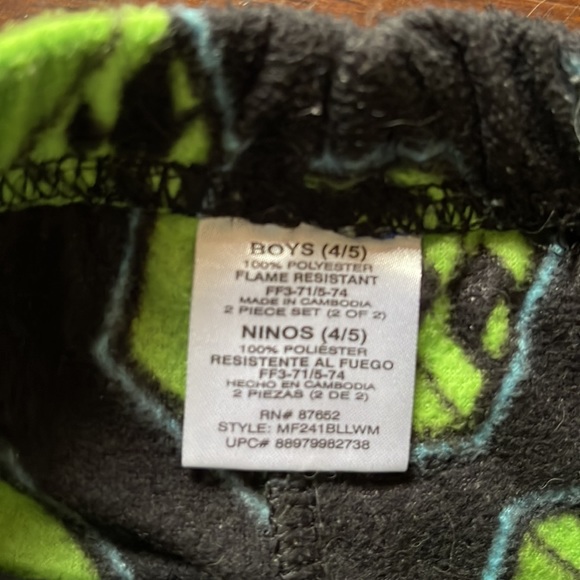 Mine Craft PJ Set - Picture 3 of 3